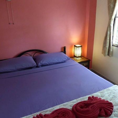 Kavil Guesthouse 2 Csiangmaj Kültér fotó