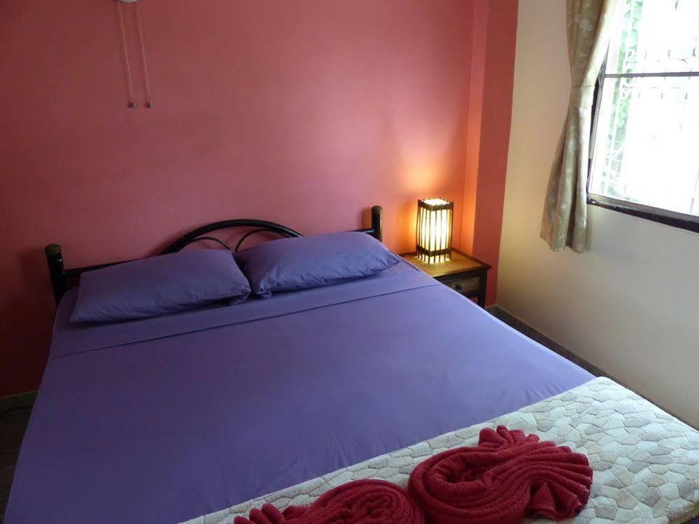 Kavil Guesthouse 2 Csiangmaj Kültér fotó